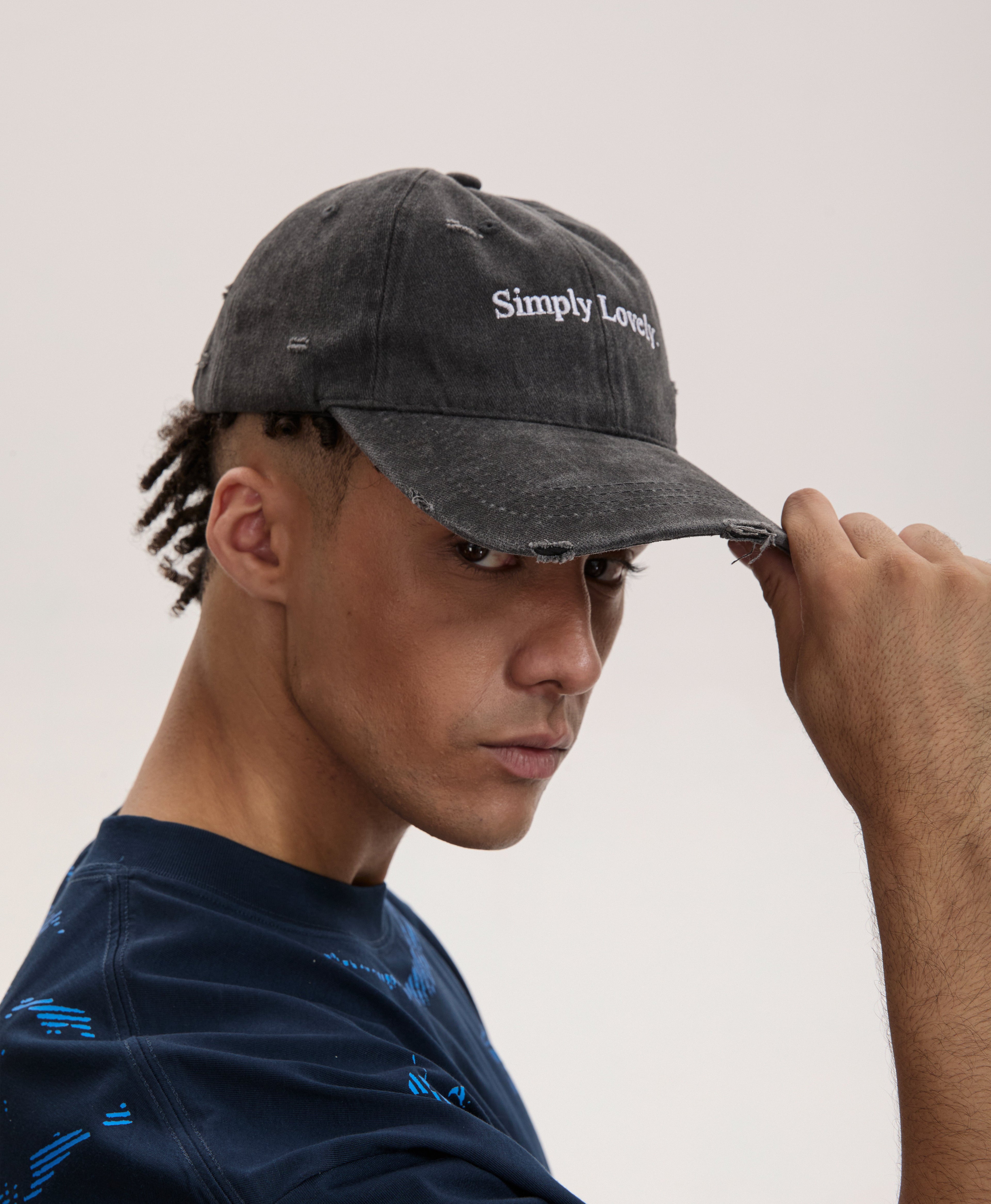 SIMPLY LOVELY HAT