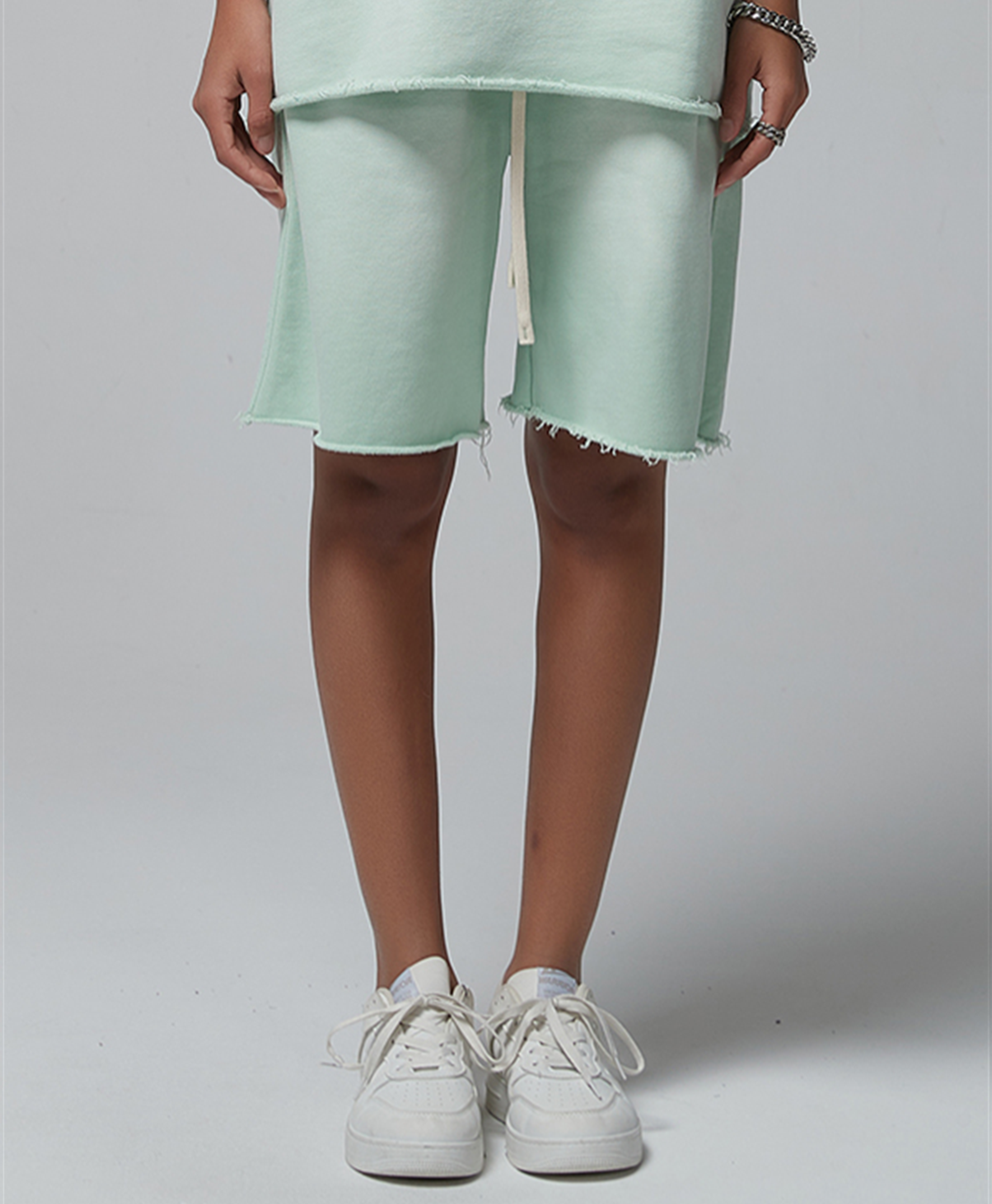 Austhic EDGE CUT PREMIUM SHORTS