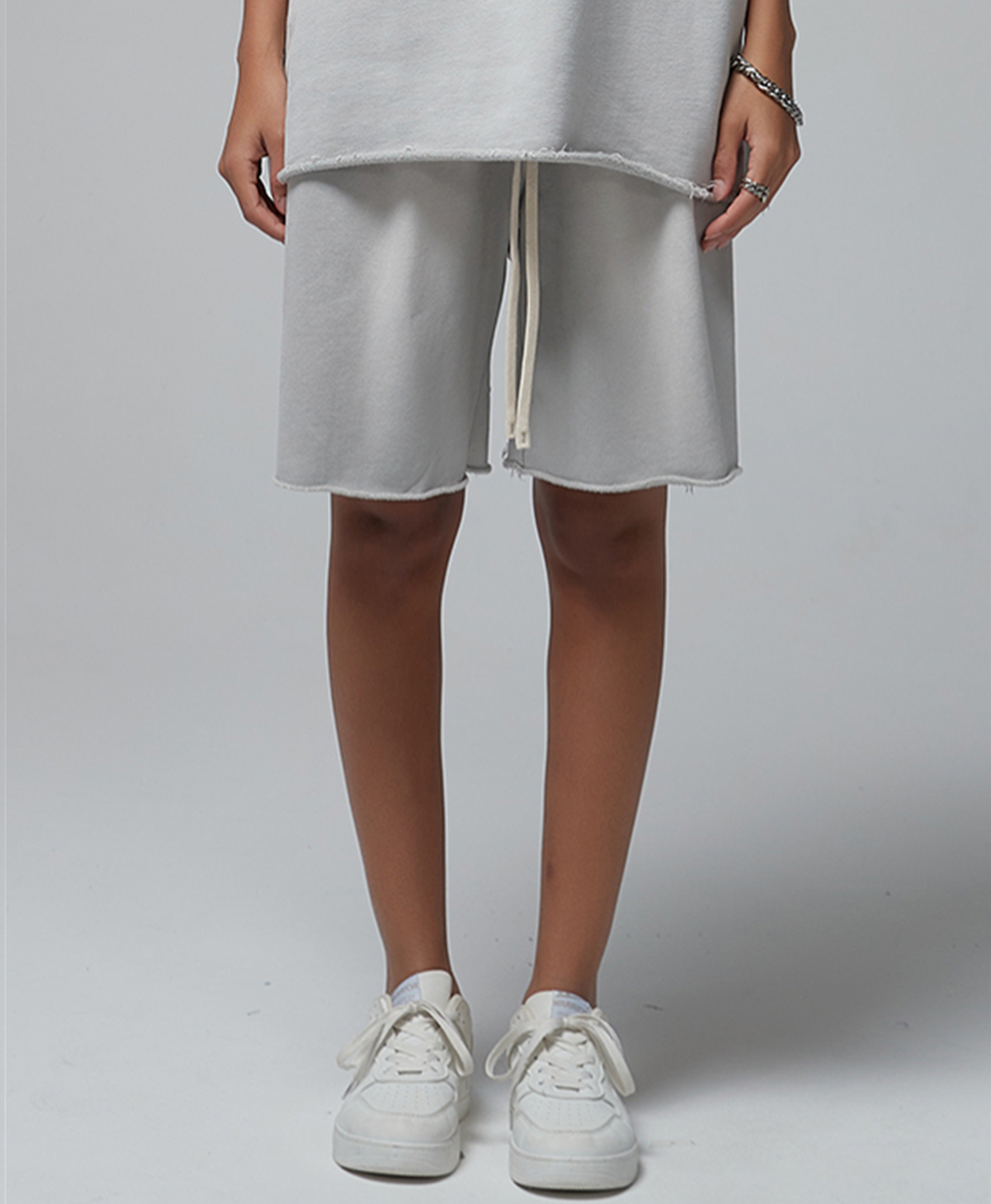 Austhic EDGE CUT PREMIUM SHORTS