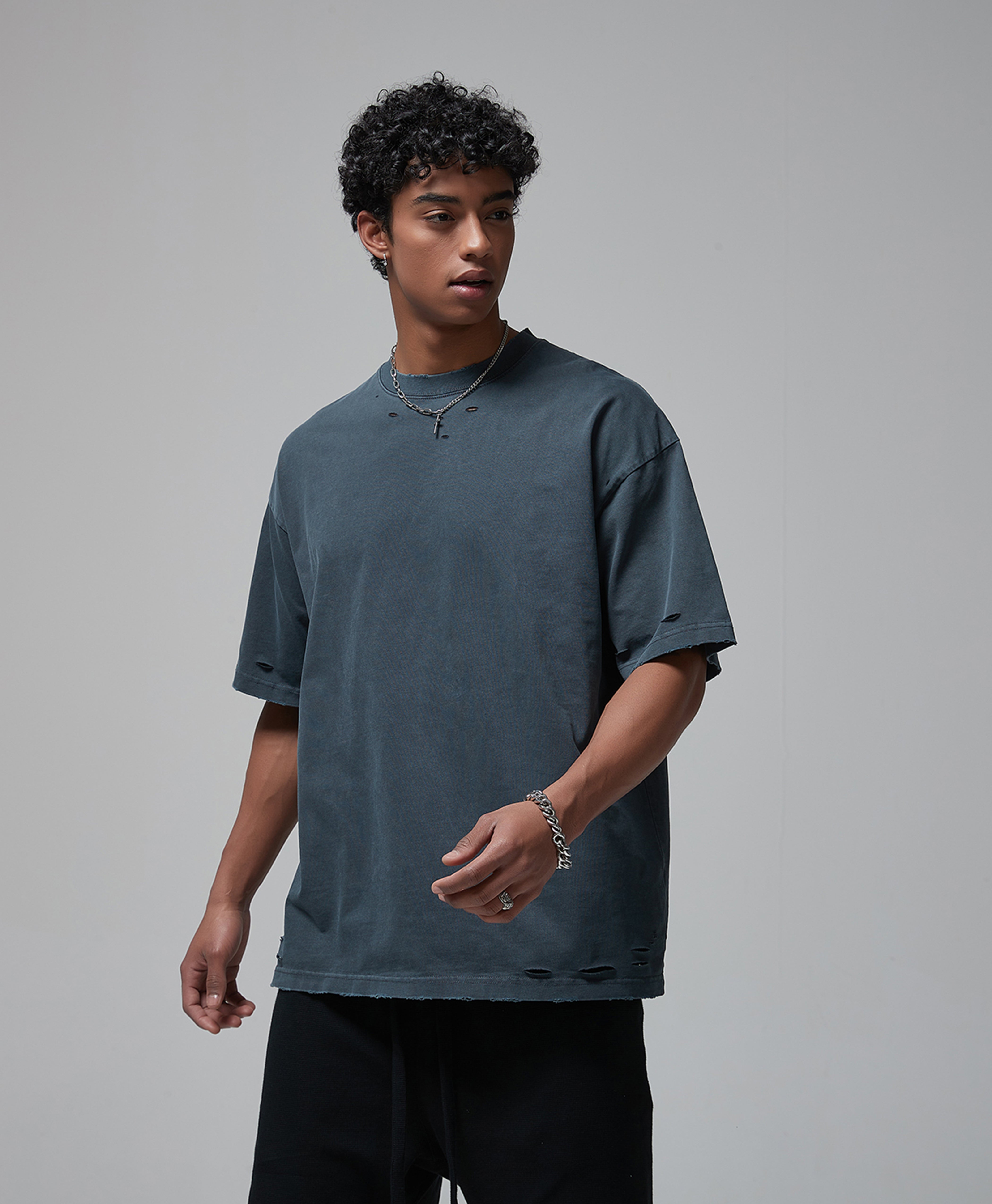 Austhic  RIPPED TEE