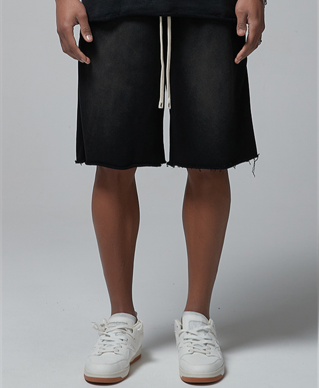 ATHENTIQ EDGE CUT PREMIUM SHORTS